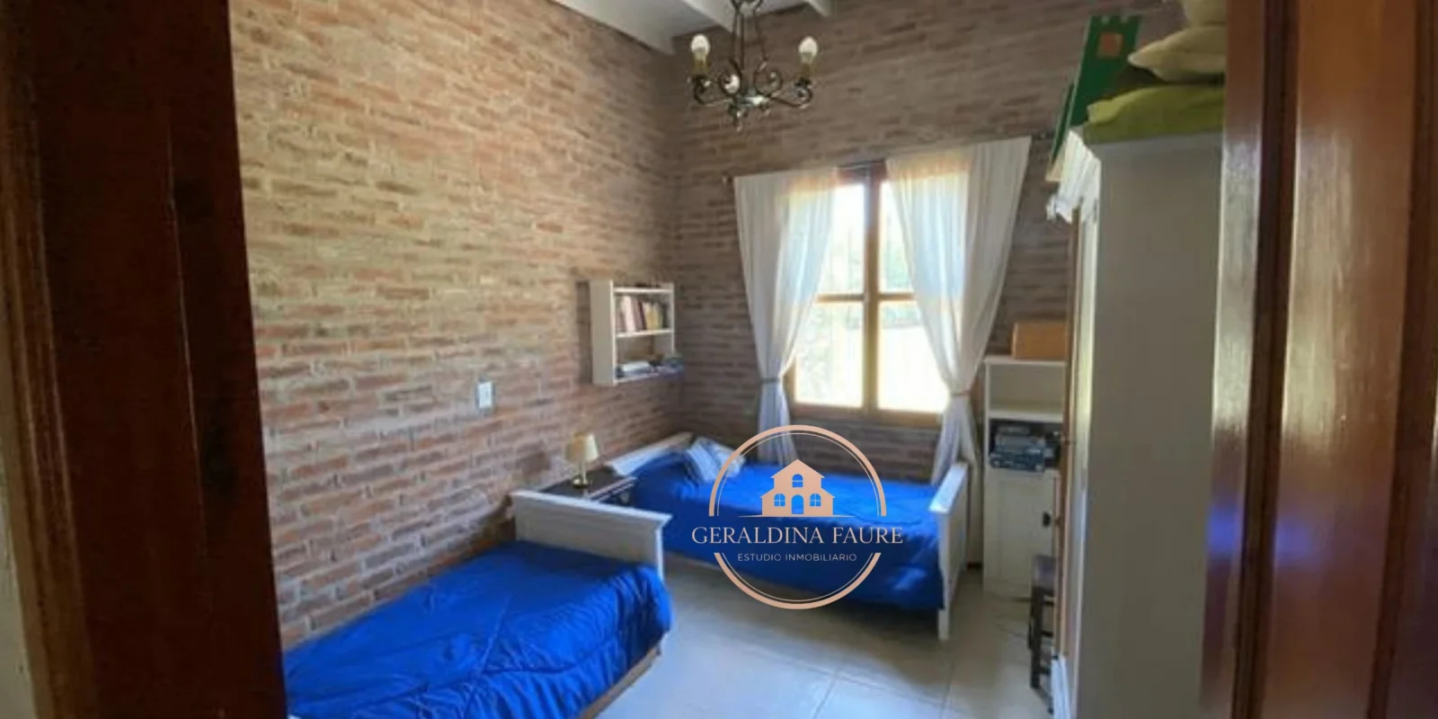 Casa en venta c/ cochera en Santa Catalina - Imagen 5