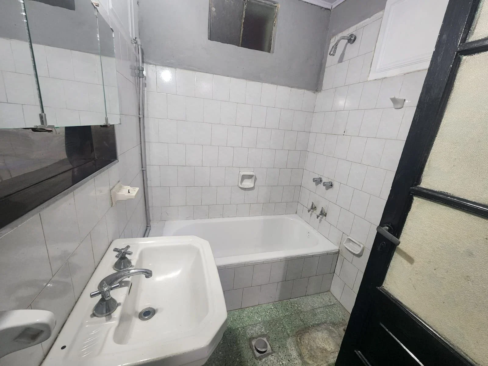 Casa en alquiler en Lanús Oeste - Imagen 3