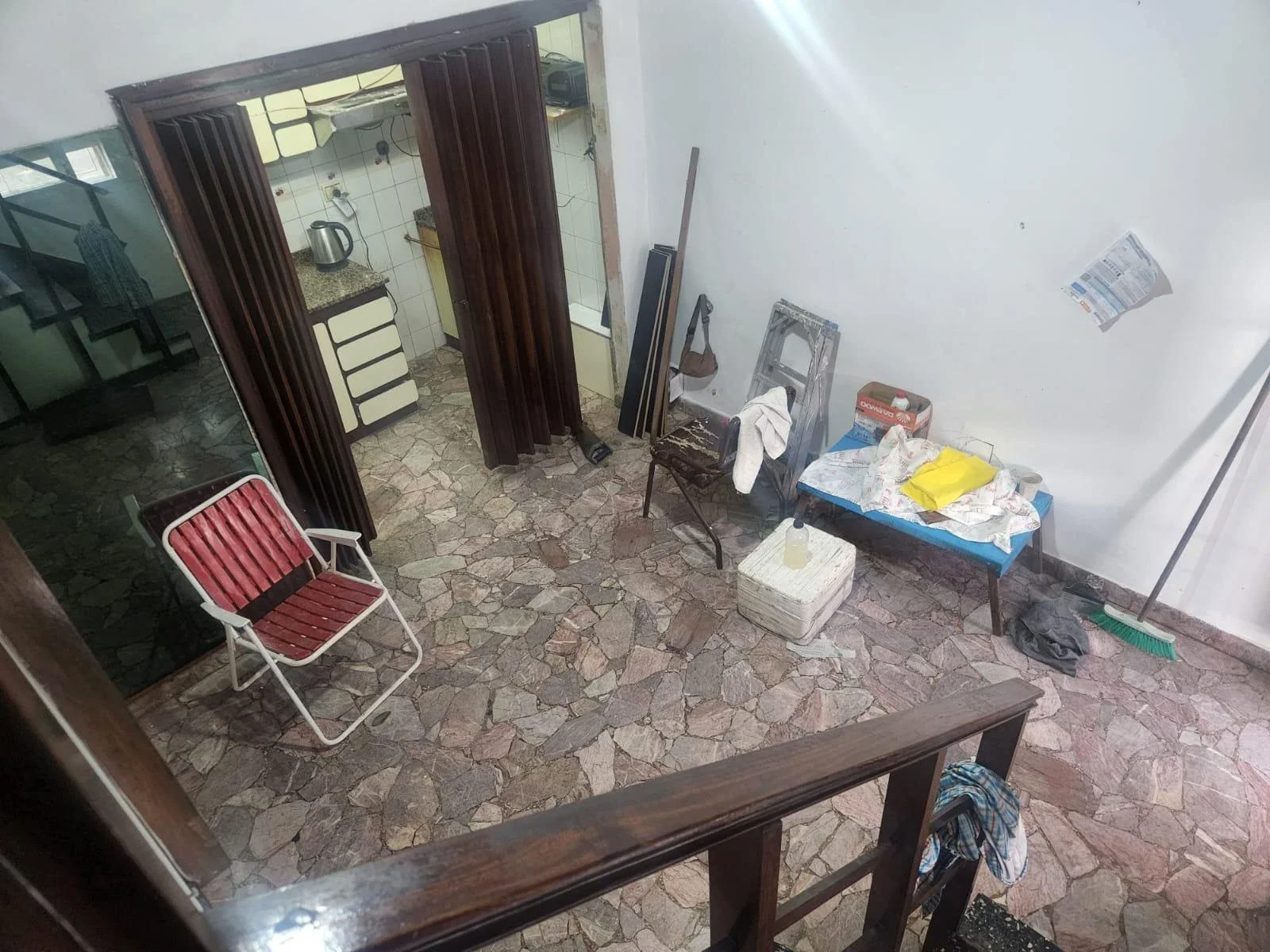 Casa en alquiler c/ cochera en Lanús Oeste - Imagen 4