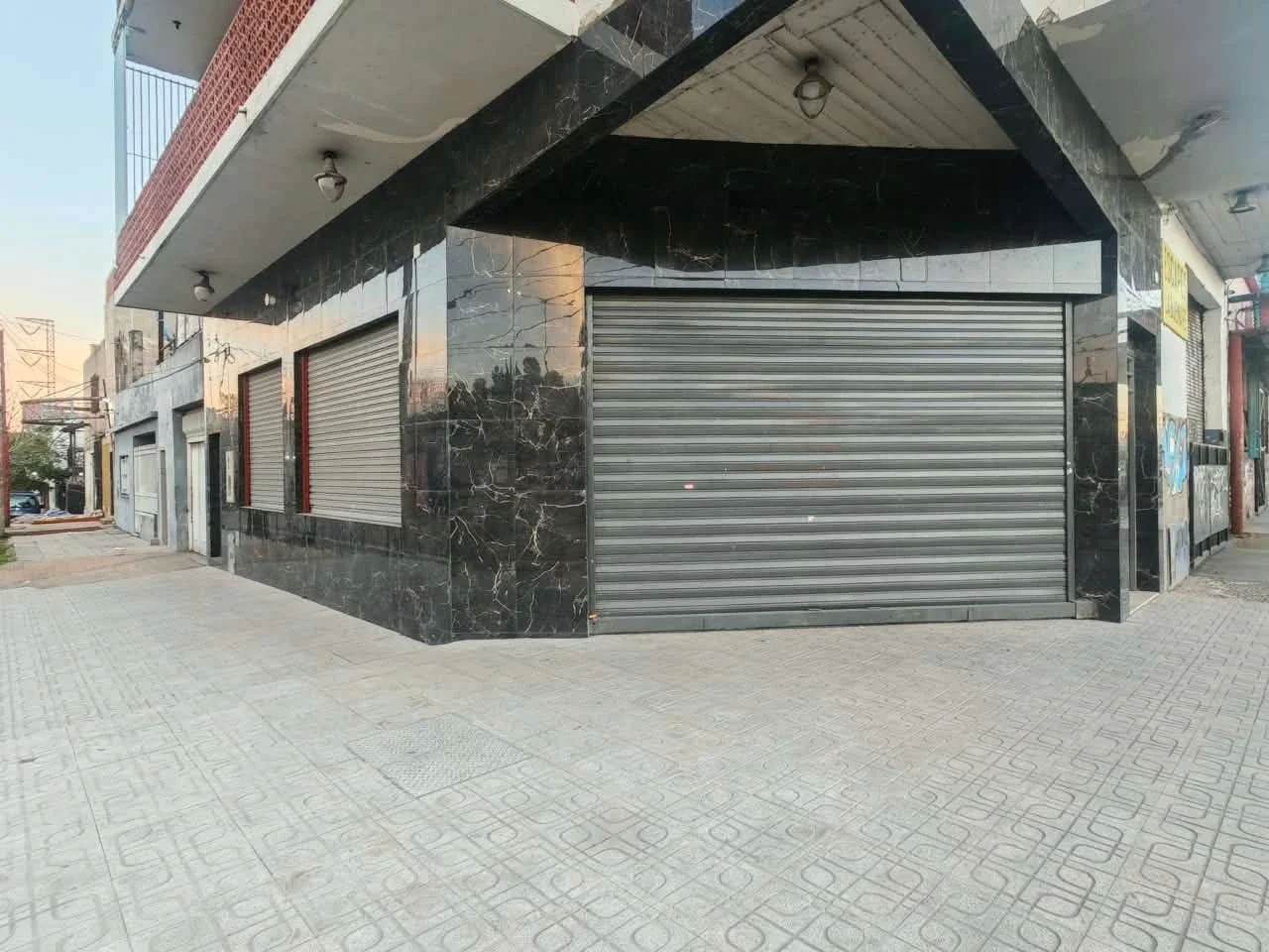 Local comercial en alquiler ubicado en Isidro Casanova - Imagen 5