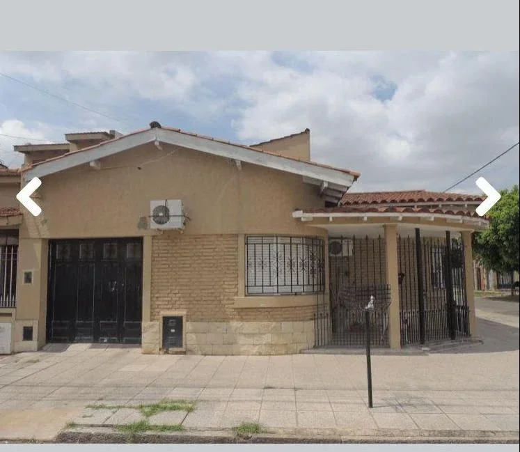 Casa en alquiler de 2 dormitorios c/ cochera en Remedios de Escalada - Imagen 2