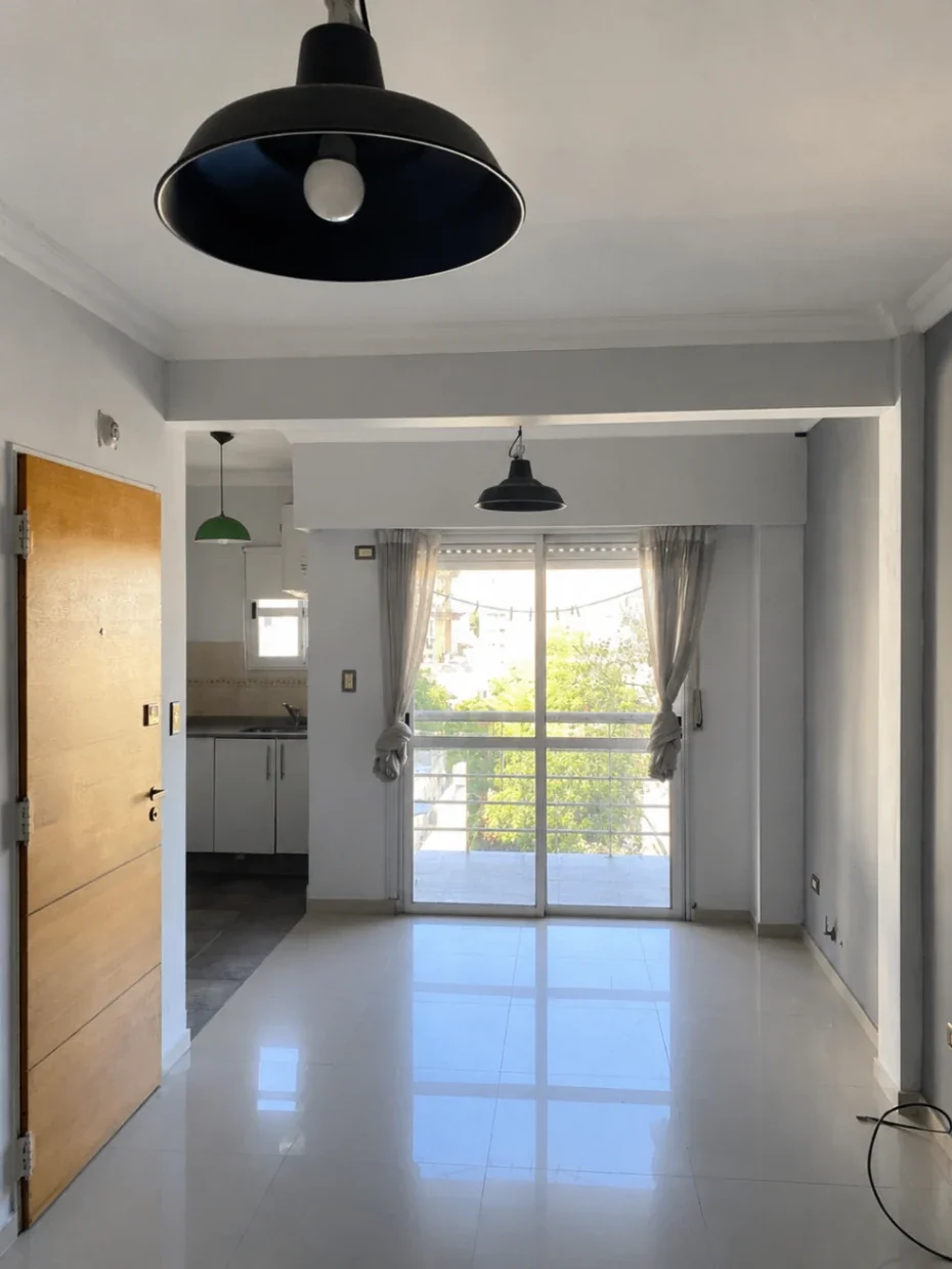 Departamento en alquiler en Lanús Oeste - Imagen 1