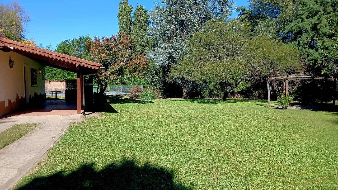 Casa en alquiler temporario c/ cochera en Villa General Belgrano - Imagen 4
