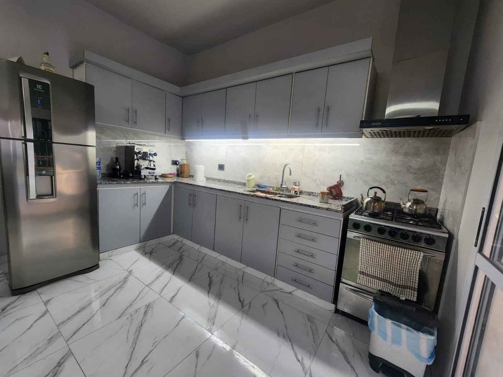 Casa en venta c/ cochera en Lanús Oeste - Imagen 5