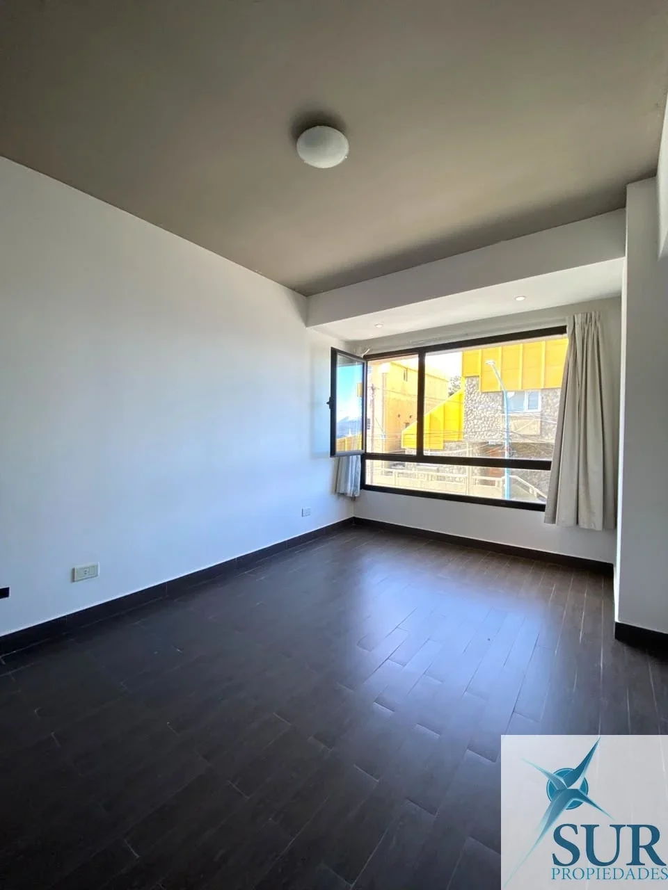 Departamento en alquiler en Ushuaia - Imagen 1