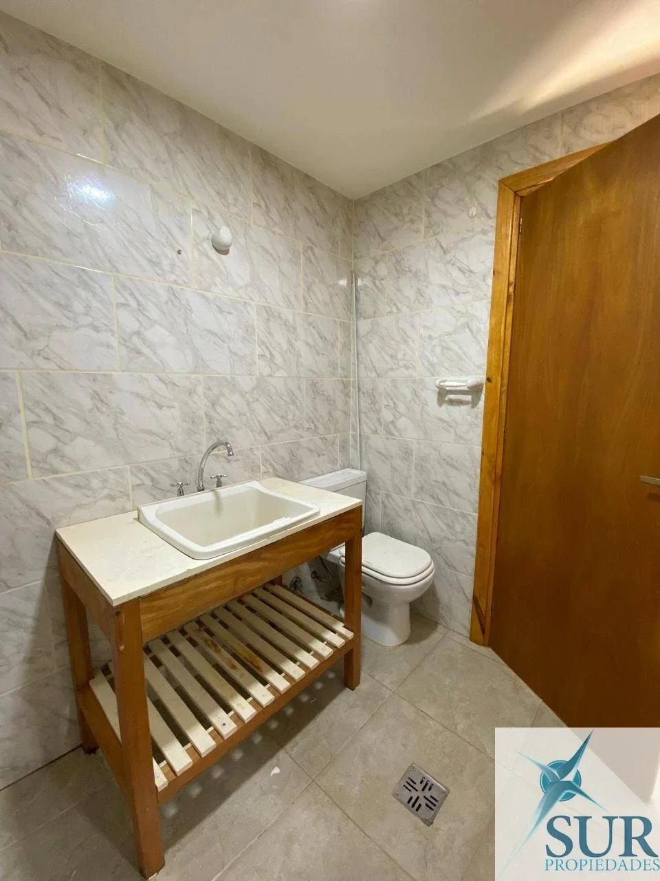 Departamento en alquiler c/ cochera en Ushuaia - Imagen 5