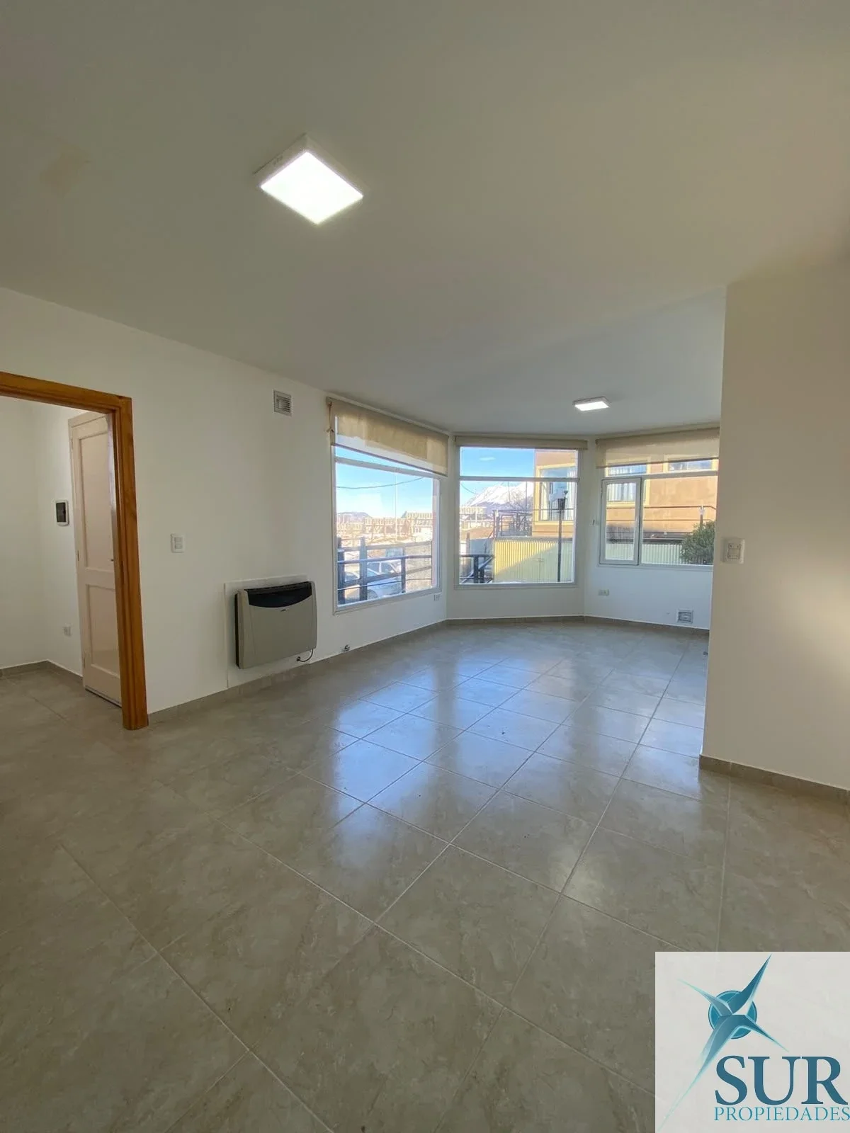 Departamento en alquiler c/ cochera en Ushuaia - Imagen 2