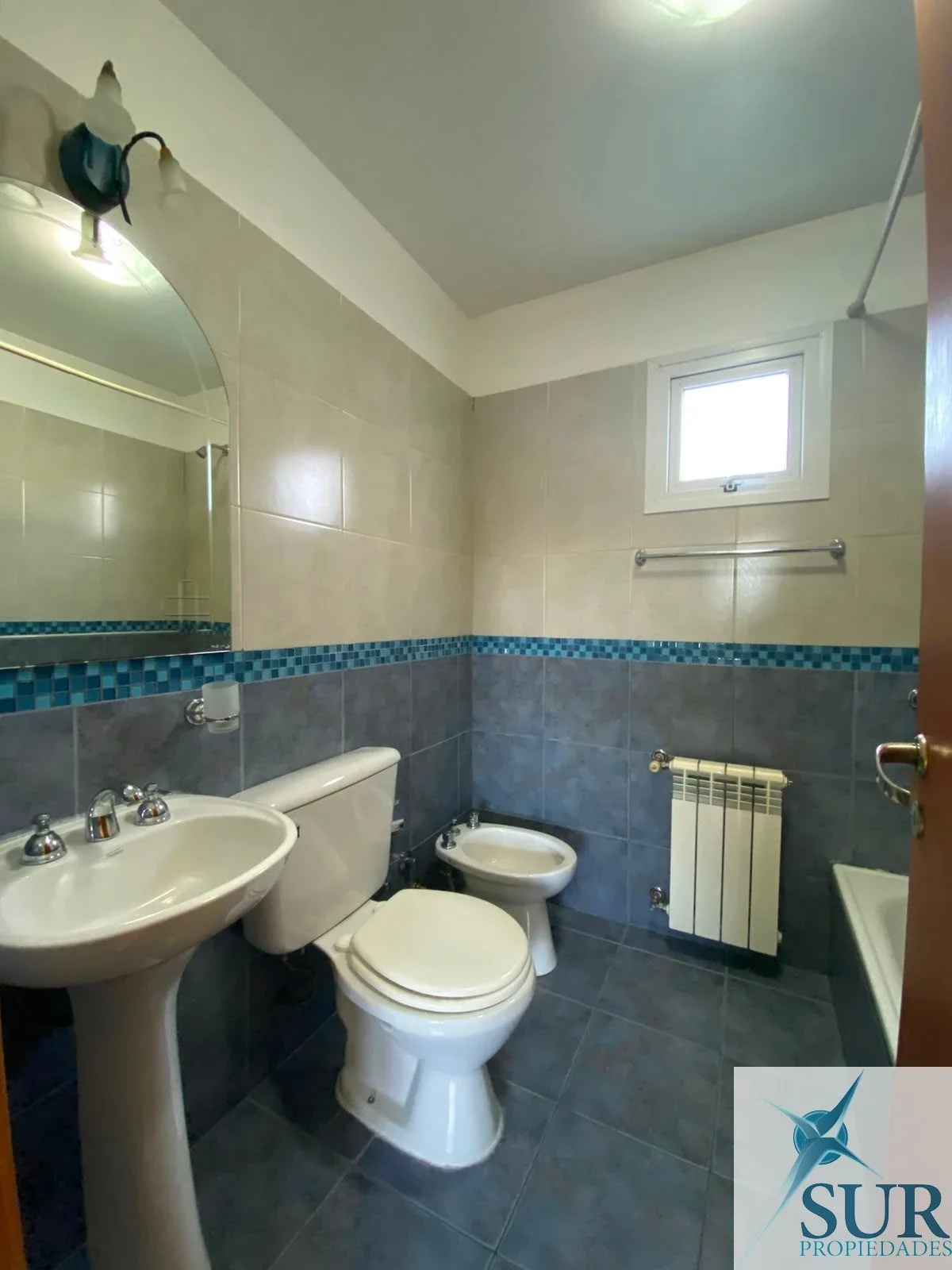 Departamento en alquiler c/ cochera en Ushuaia - Imagen 4