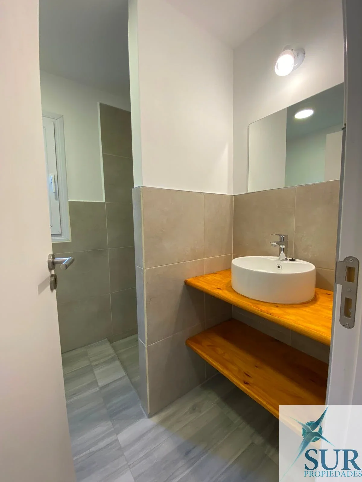 Departamento en alquiler c/ cochera en Ushuaia - Imagen 4