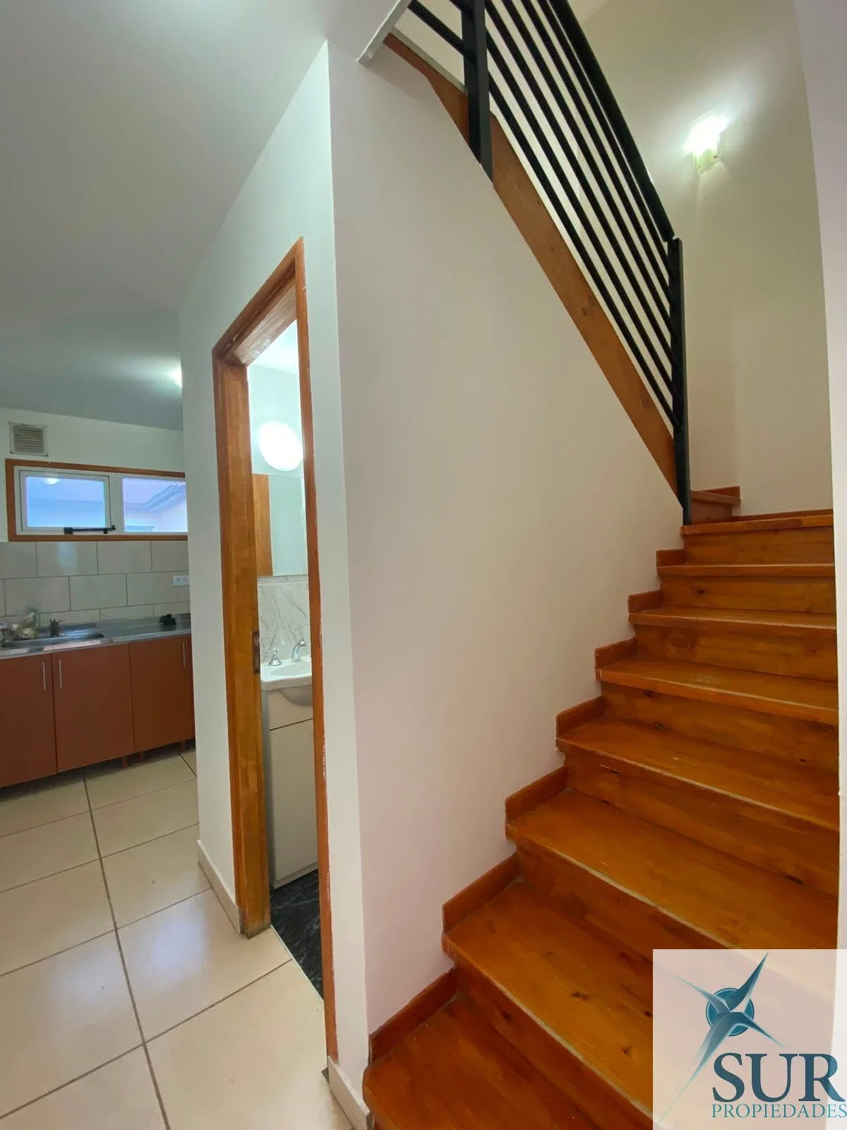 Departamento en alquiler c/ cochera en Ushuaia - Imagen 3