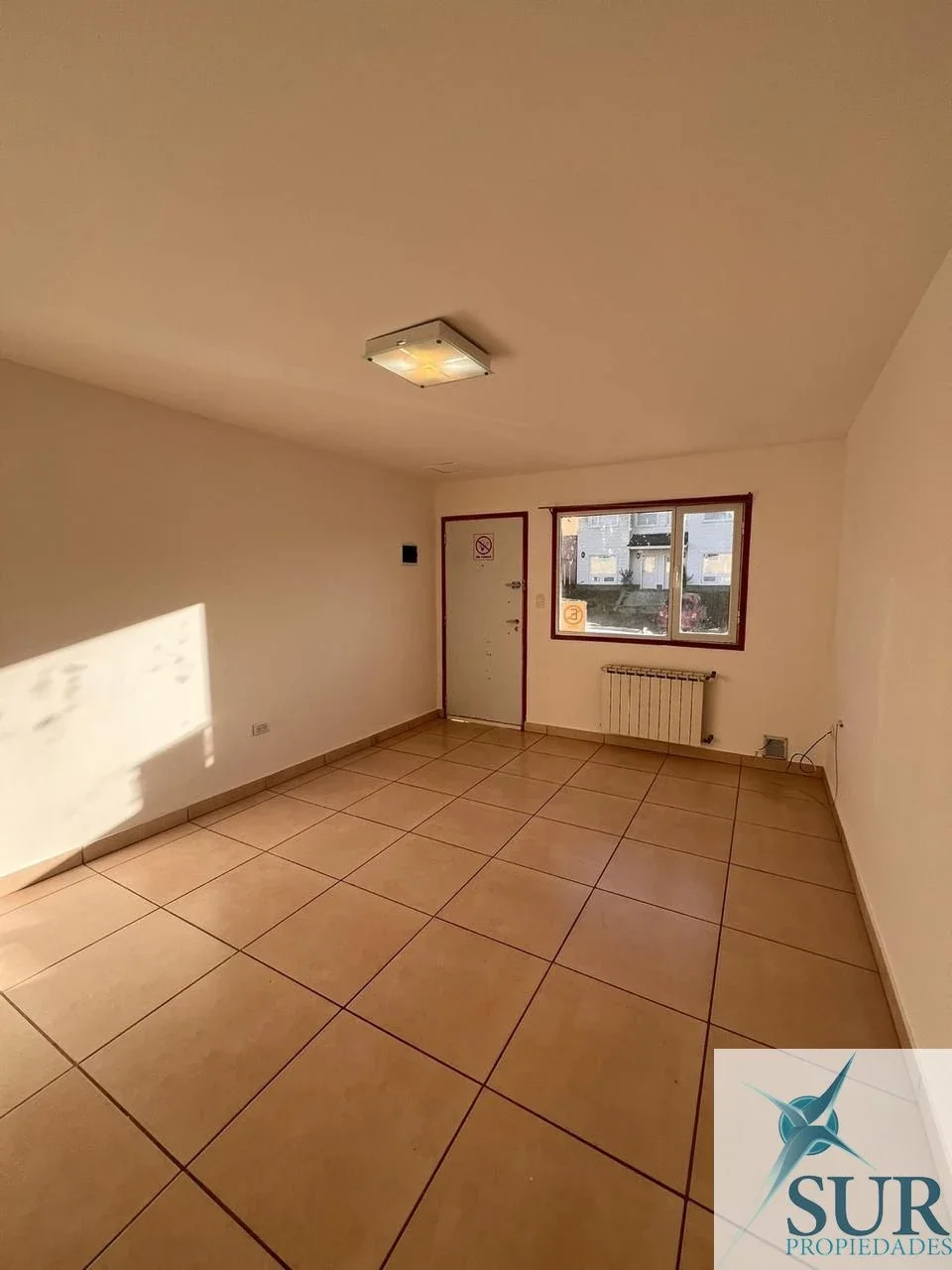 Departamento en alquiler c/ cochera en Ushuaia - Imagen 1