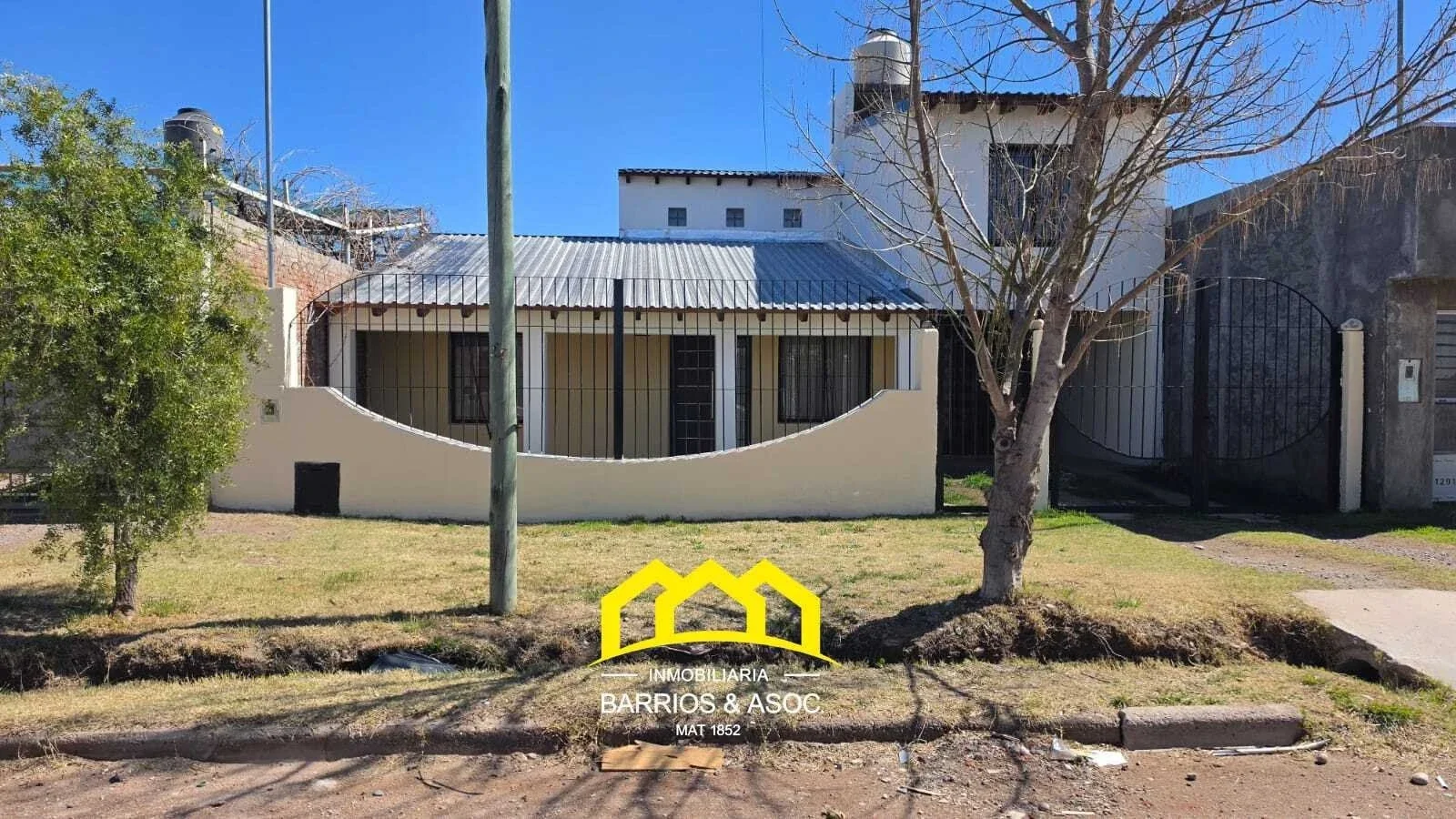 Casa en venta Calle Larrea San Rafael - Imagen 2