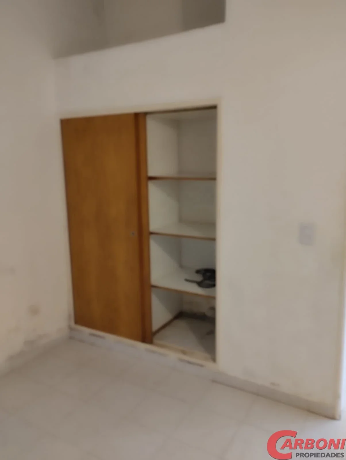 Departamento en alquiler de 1 dormitorio en Belén de Escobar - Imagen 2