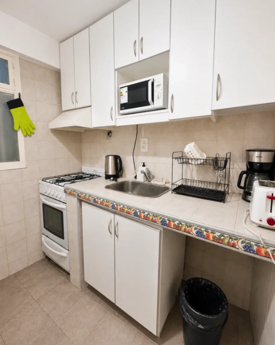 DEPARTAMENTO AMOBLADO EN ALQUILER – QUINTA SECCIÓN, CIUDAD DE MENDOZA! - Imagen 5