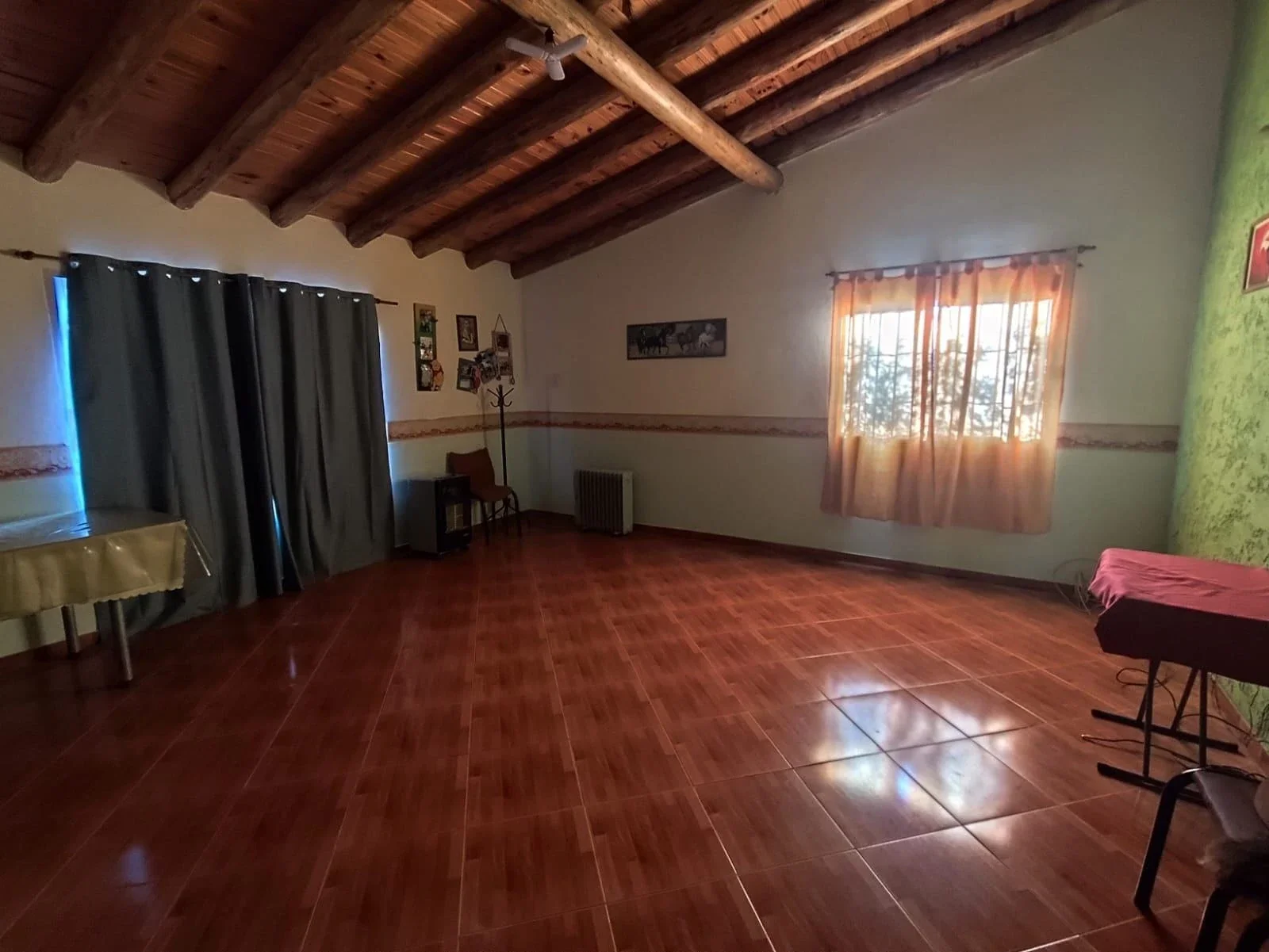 Casa en alquiler c/ cochera en Los Corralitos - Imagen 3