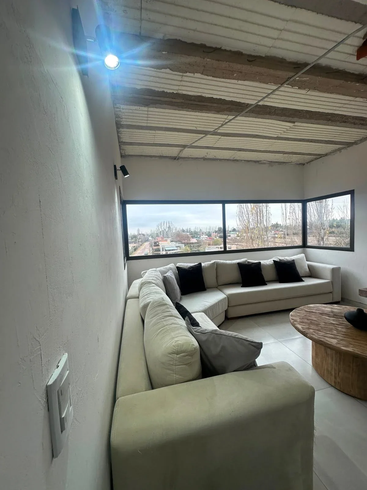 CASA EN VENTA, VISTALBA, LUJÁN DE CUYO! - Imagen 5