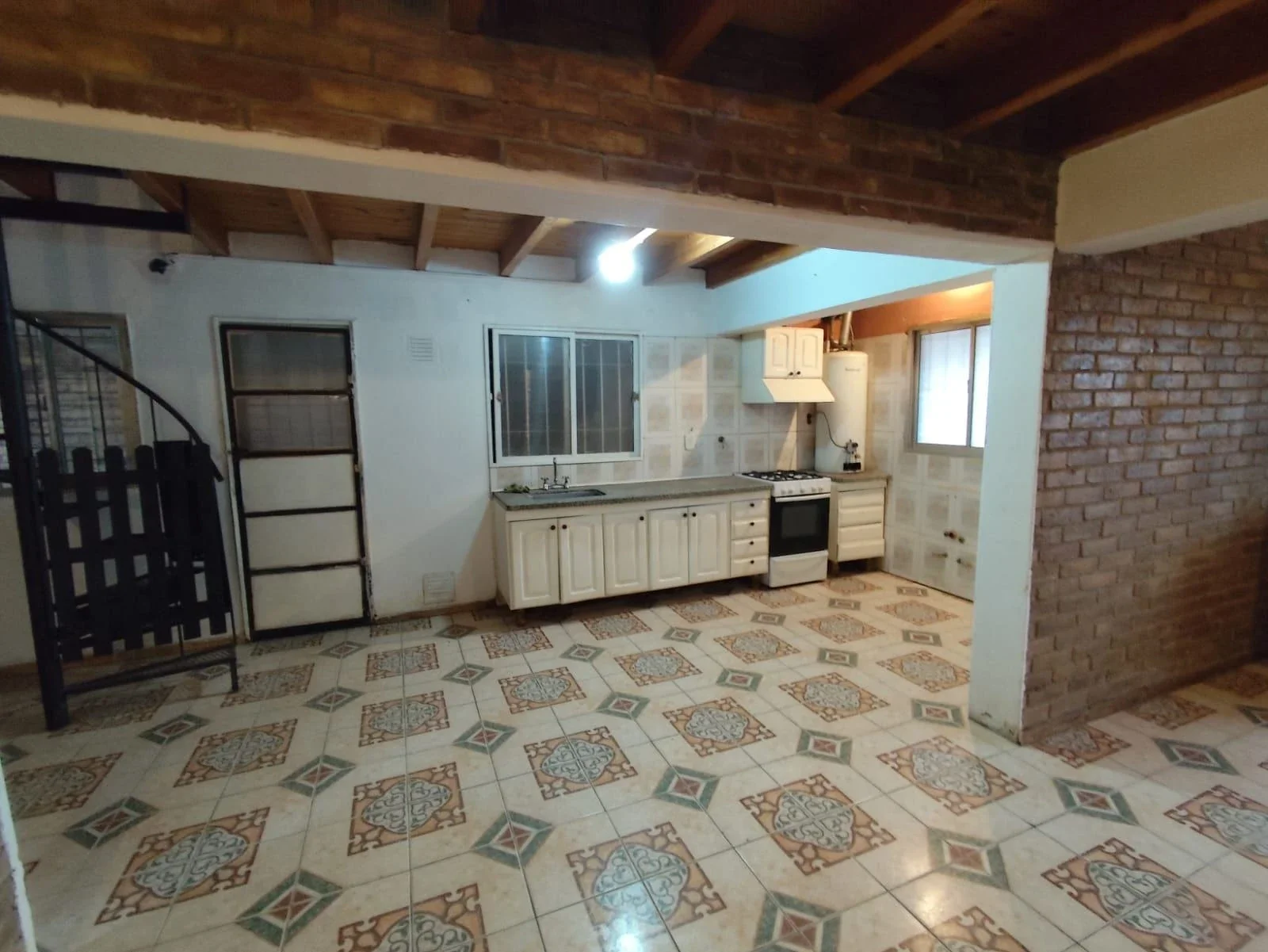 Casa en alquiler c/ cochera en Las Heras - Imagen 3