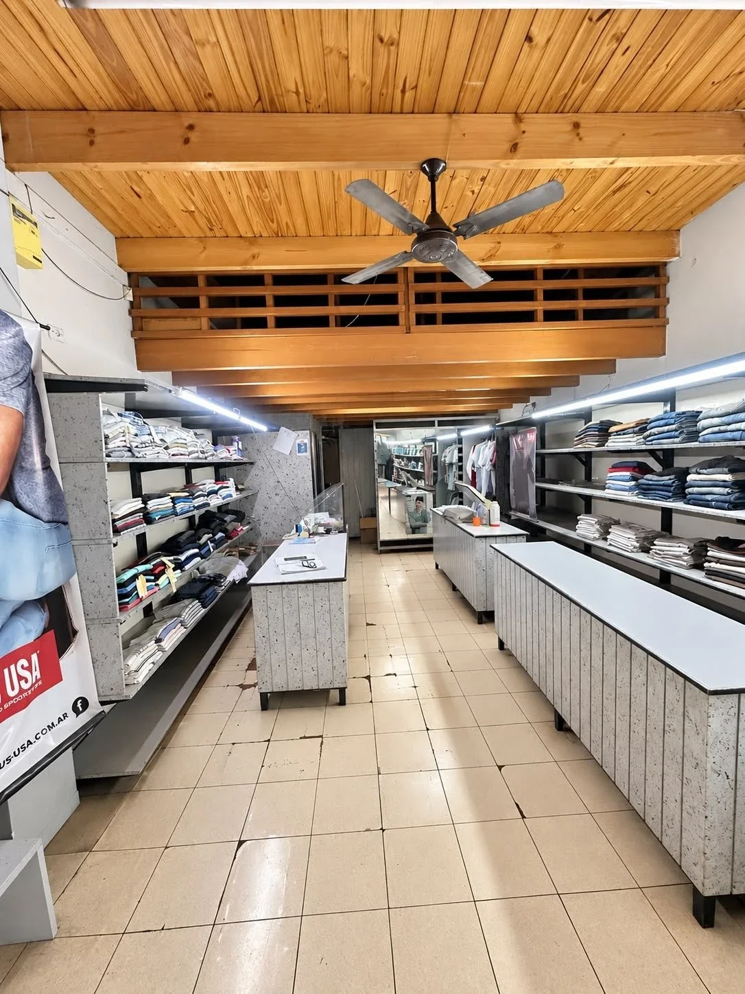 Local comercial en alquiler ubicado en Centro - Imagen 2