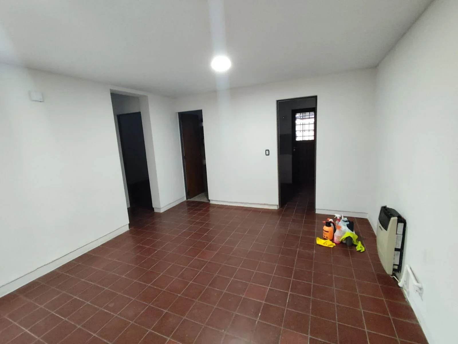 Casa en alquiler c/ cochera en Buena Nueva - Imagen 3