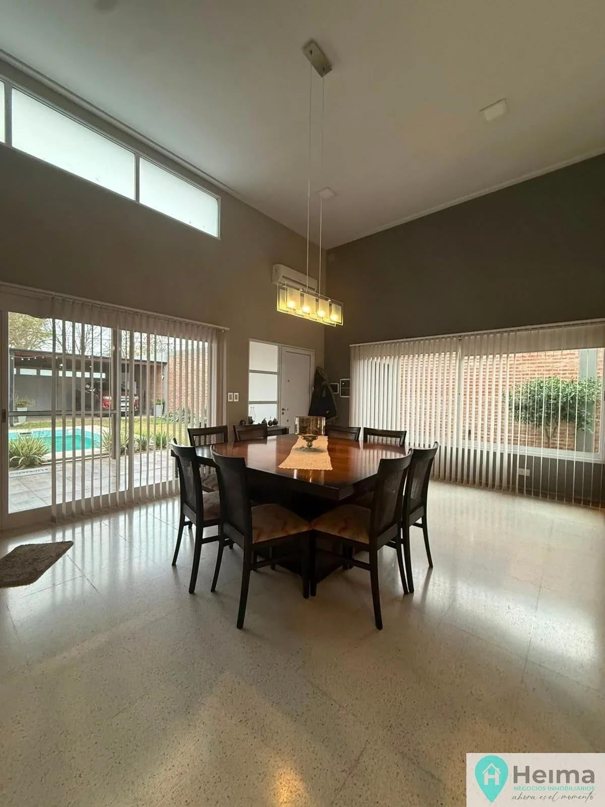 Casa en venta c/ cochera en Rafaela - Imagen 1