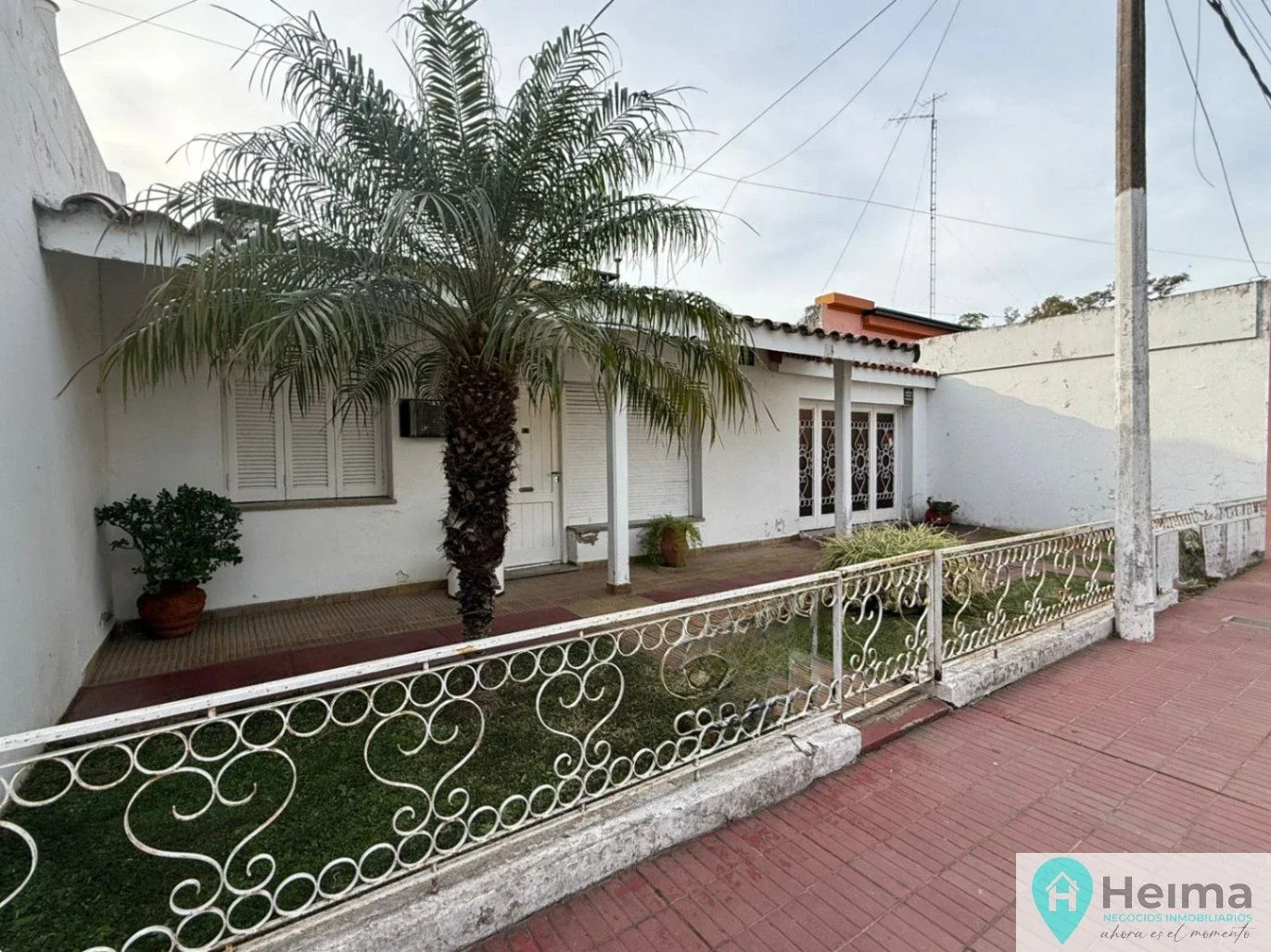 Casa en venta c/ cochera en Rafaela - Imagen 1