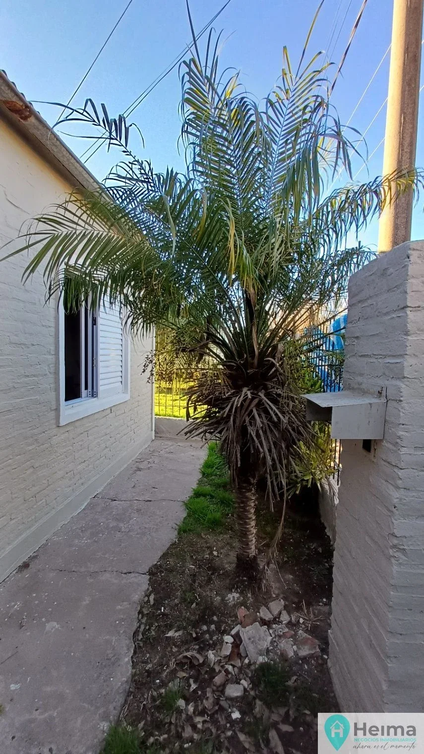 Casa en venta c/ cochera en Rafaela - Imagen 2