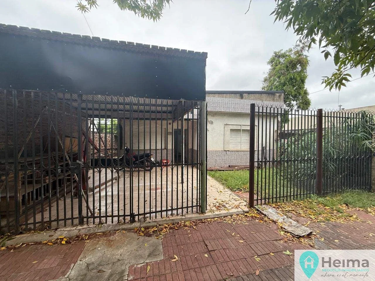 Casa en venta c/ cochera en Rafaela - Imagen 1