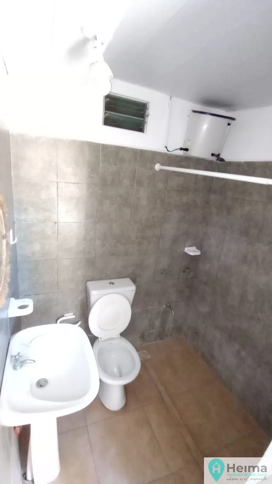 Departamento en alquiler c/ cochera en Rafaela - Imagen 5