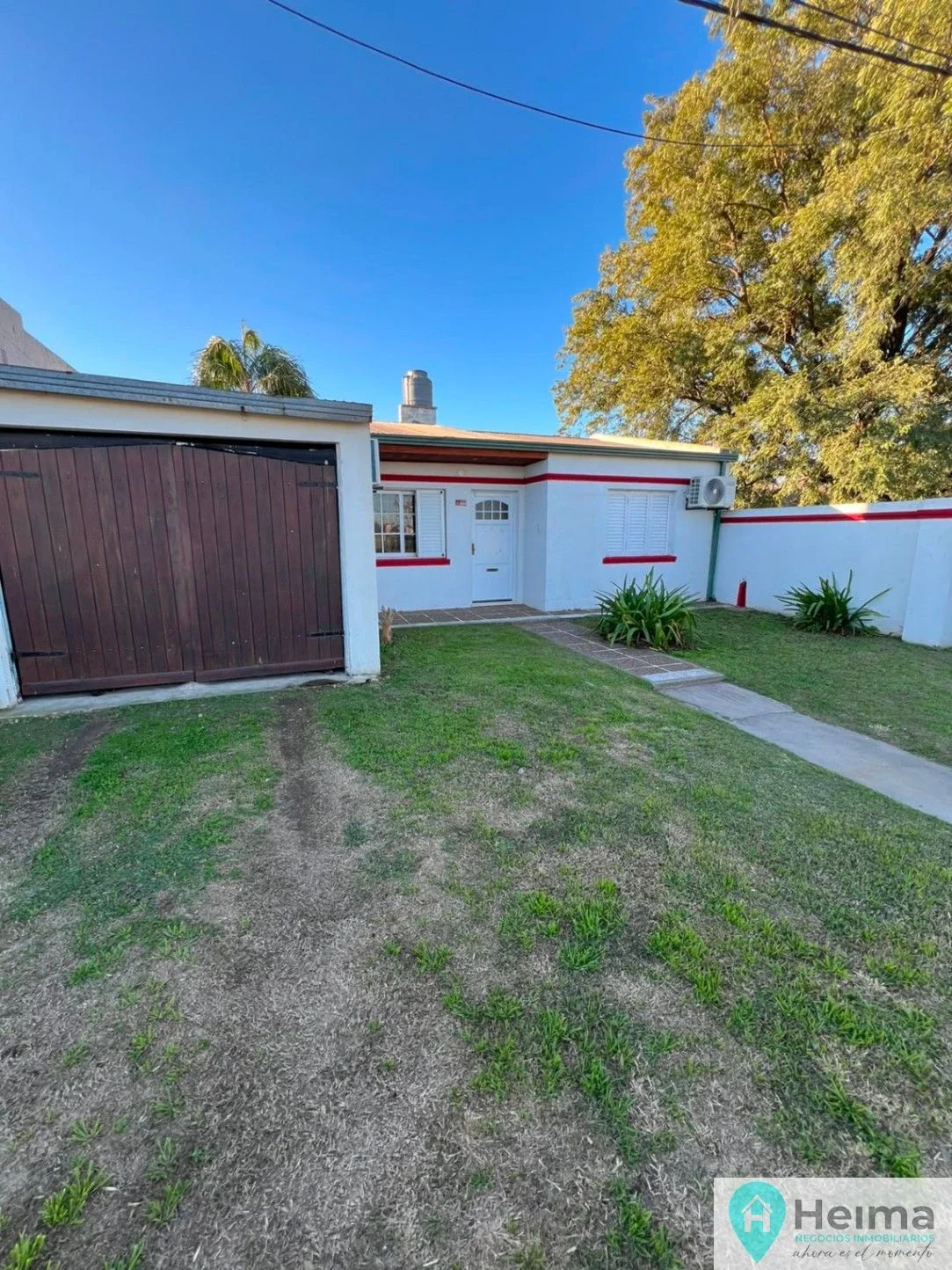 Casa en venta c/ cochera en Rafaela - Imagen 1