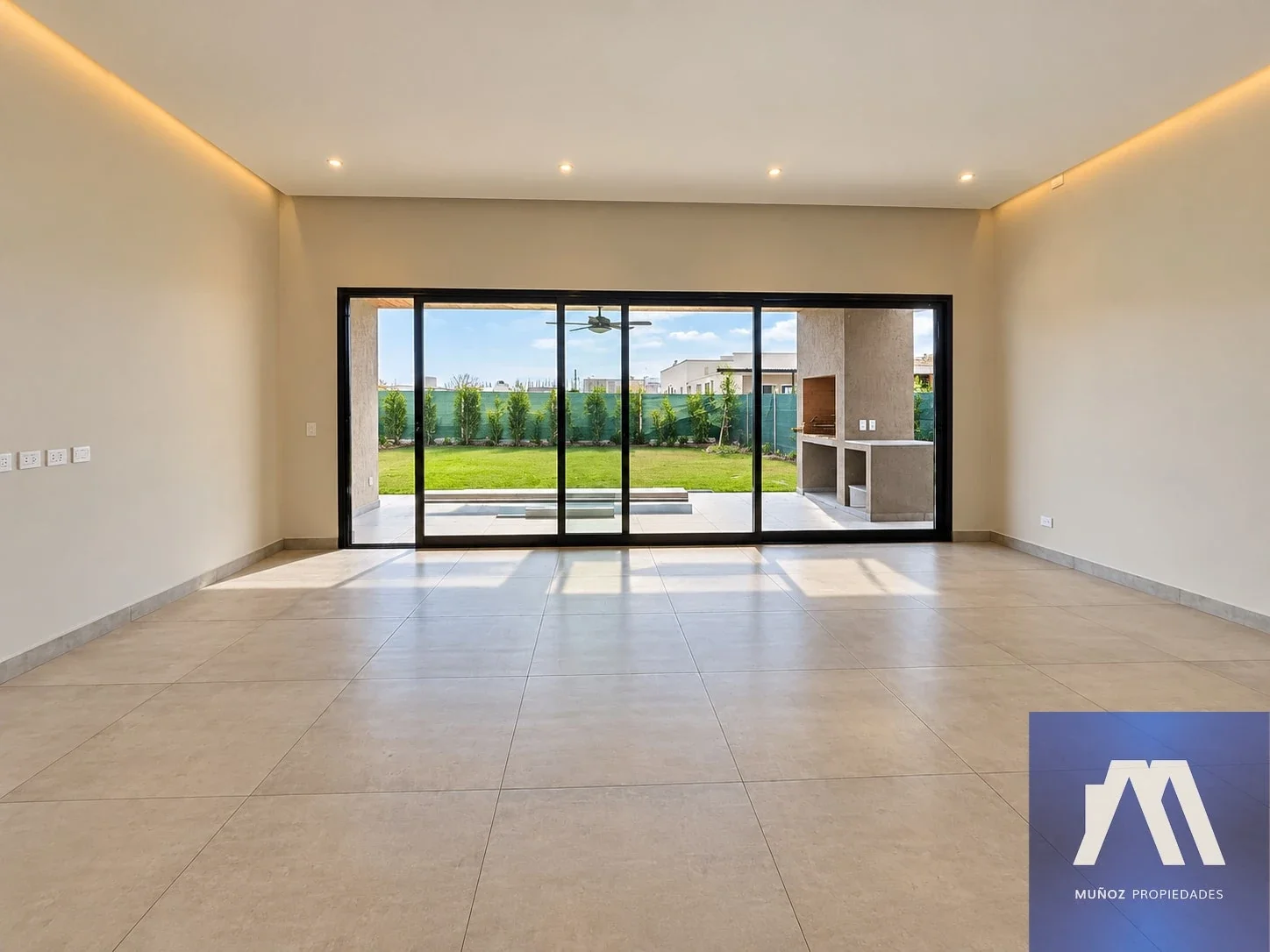 Casa en alquiler c/ cochera en Mayor Drummond - Imagen 3