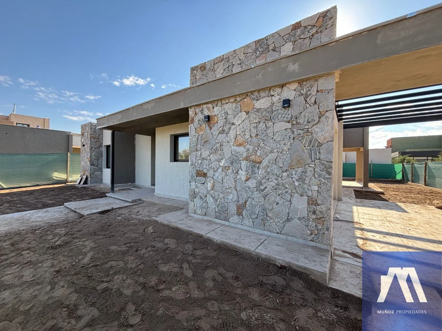 Casa en venta c/ cochera en Maipú - Imagen 2