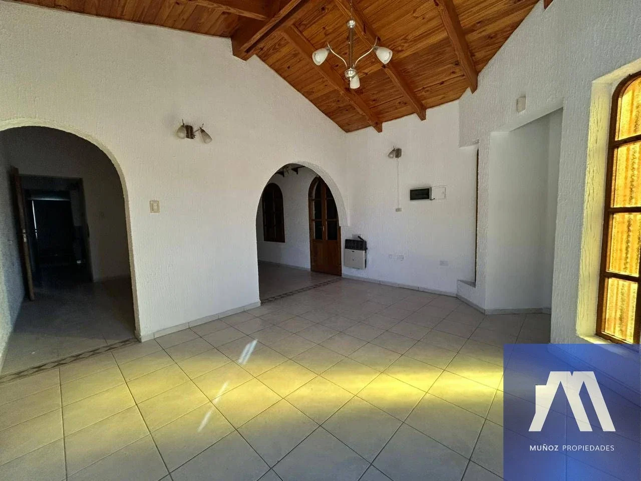 Casa en venta c/ cochera en 6.ª Sección Residencial Norte - Imagen 3