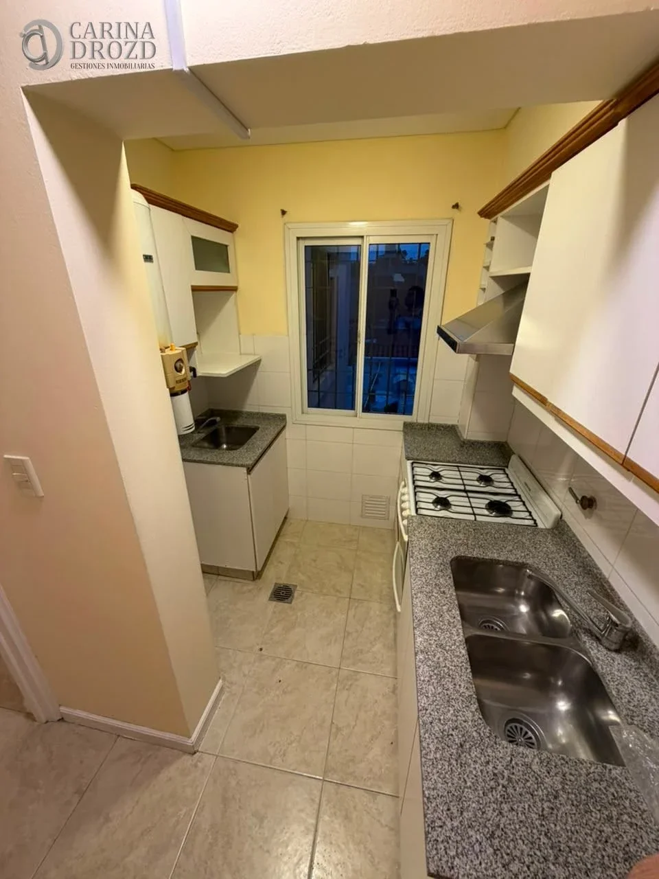 Departamento en alquiler c/ cochera en Godoy Cruz - Imagen 5