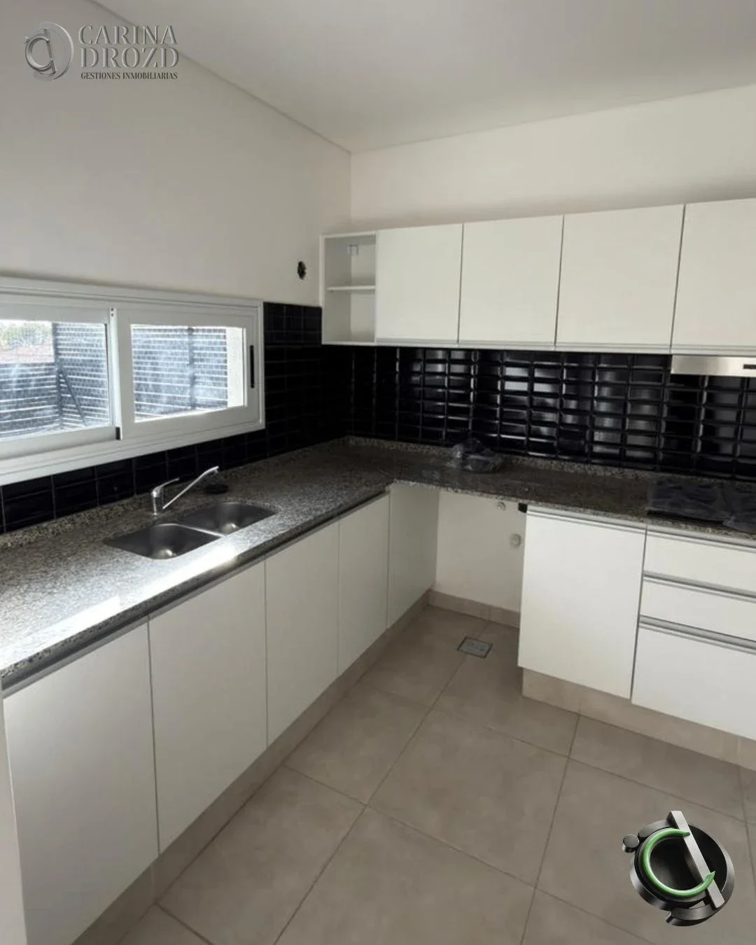 Casa en venta c/ cochera en El Challao - Imagen 5