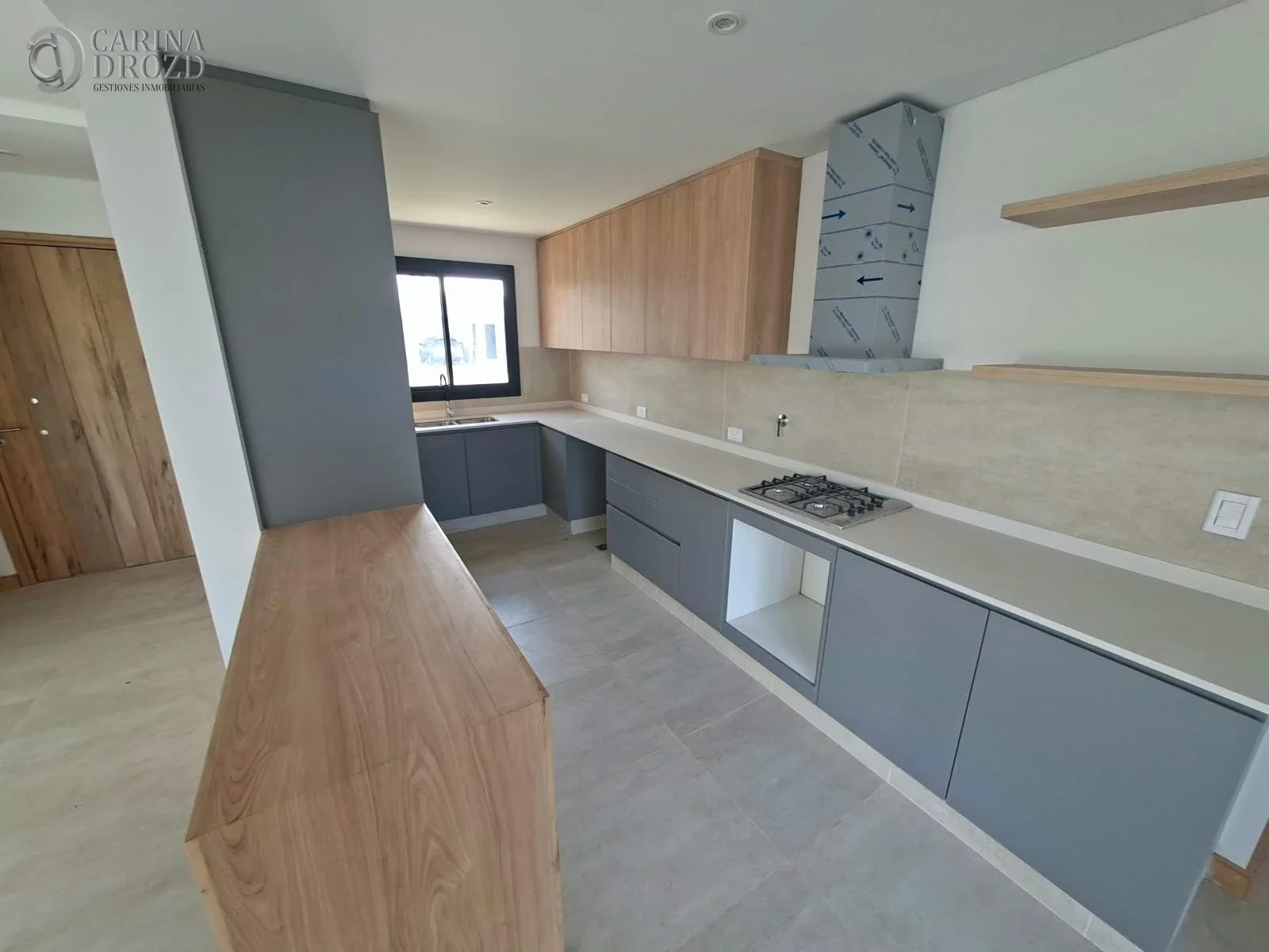 Casa en venta c/ cochera en Luján de Cuyo - Imagen 4