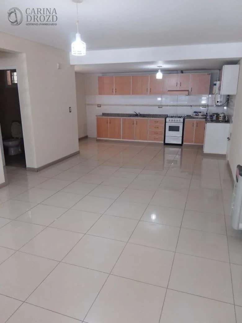 Departamento en venta c/ cochera en Godoy Cruz - Imagen 1