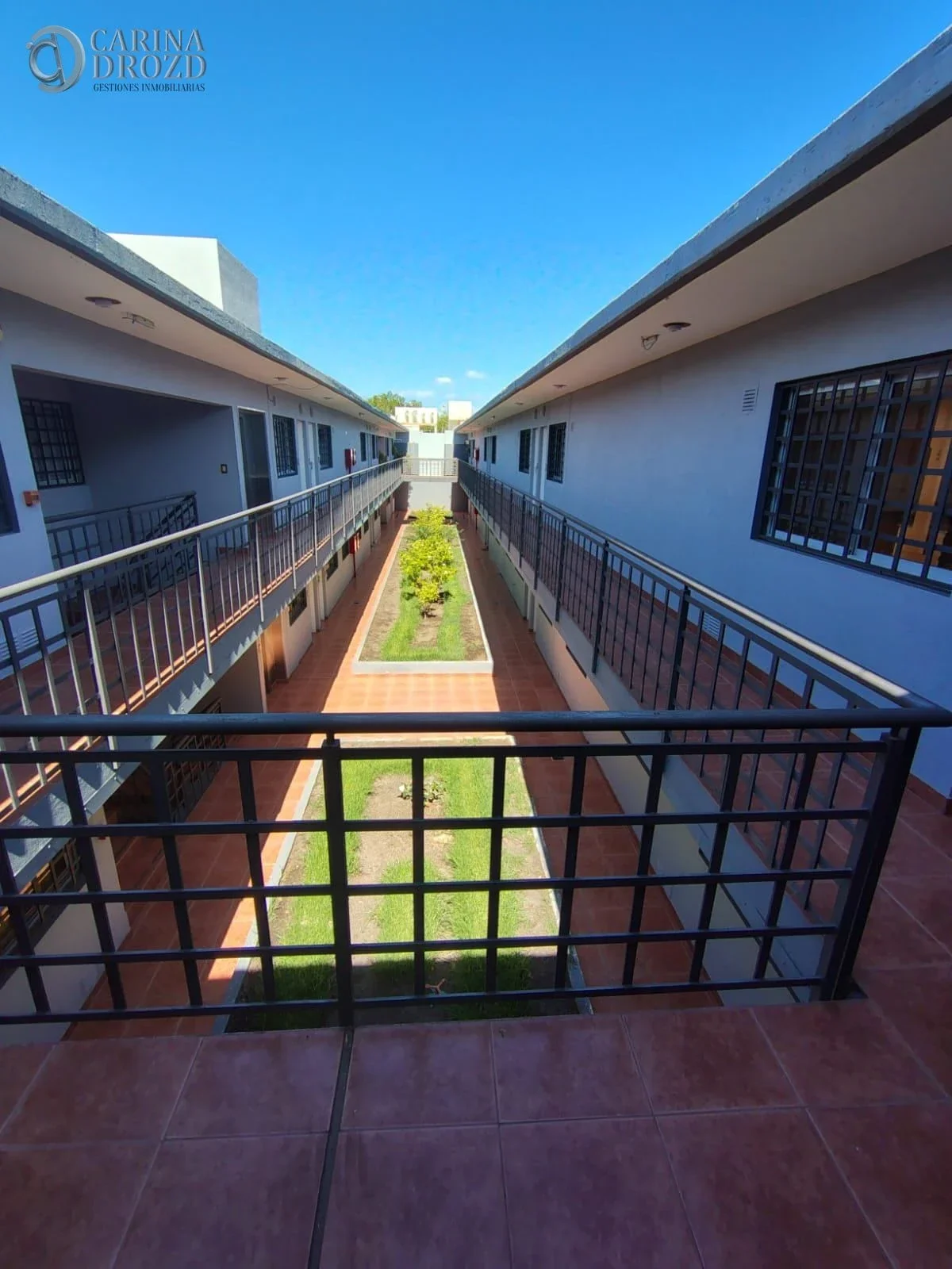 Departamento en venta c/ cochera en Godoy Cruz - Imagen 3