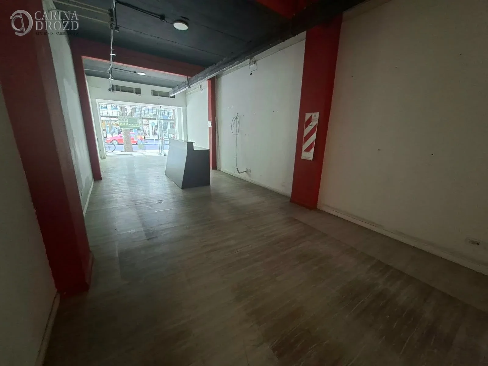 Local comercial en alquiler ubicado en Centro - Imagen 5