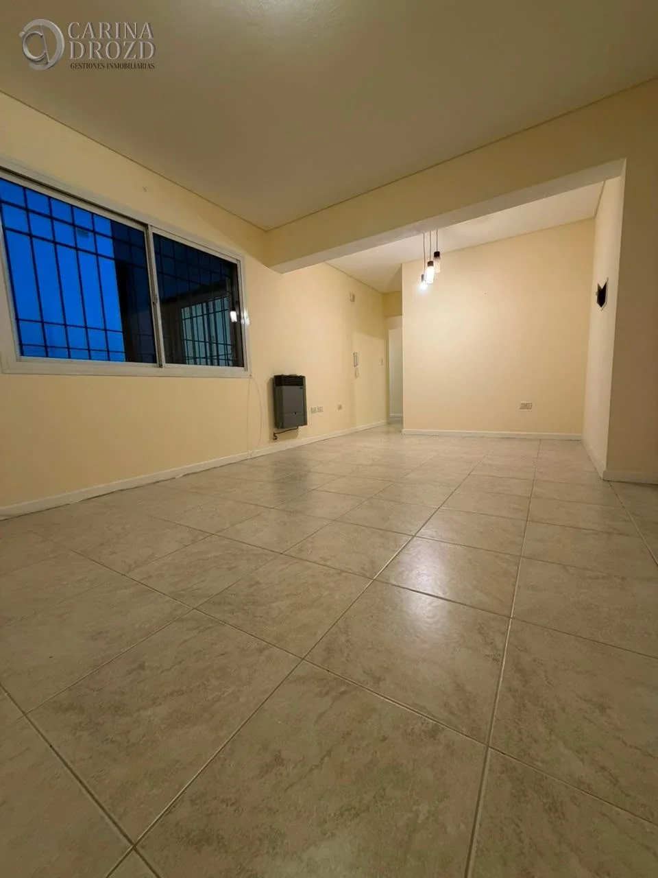 Departamento en alquiler c/ cochera en Godoy Cruz - Imagen 3