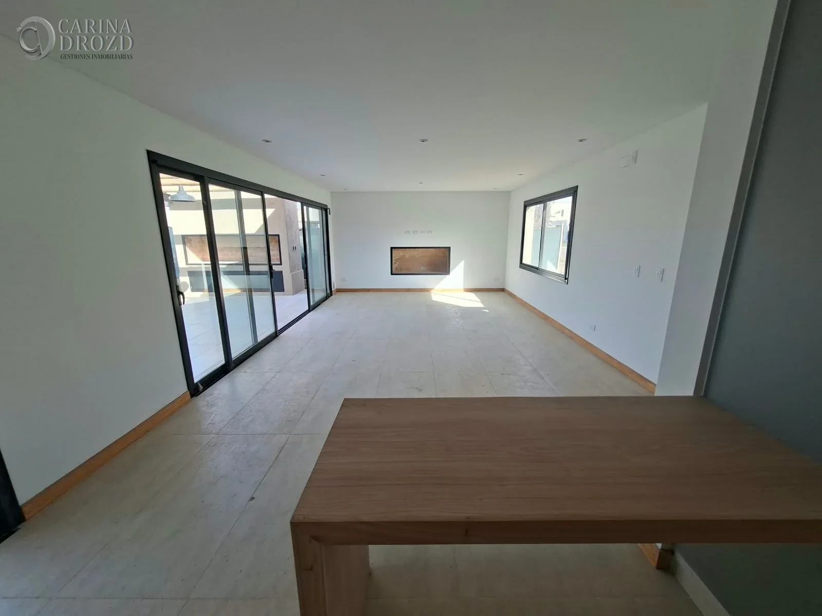 Casa en venta c/ cochera en Luján de Cuyo - Imagen 2