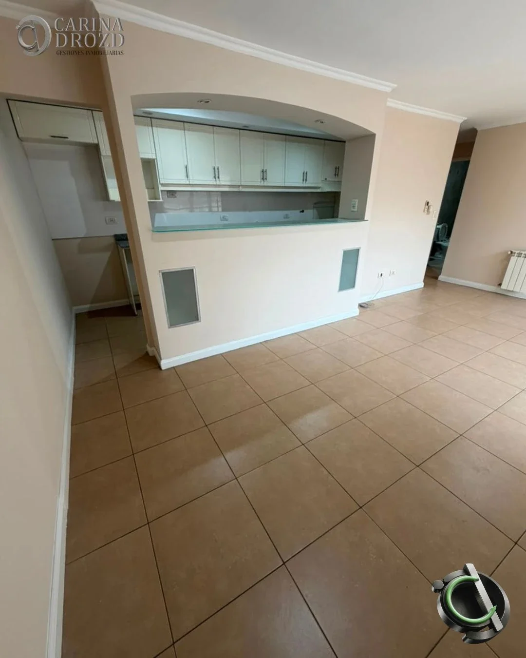 Departamento en alquiler c/ cochera en Centro - Imagen 3