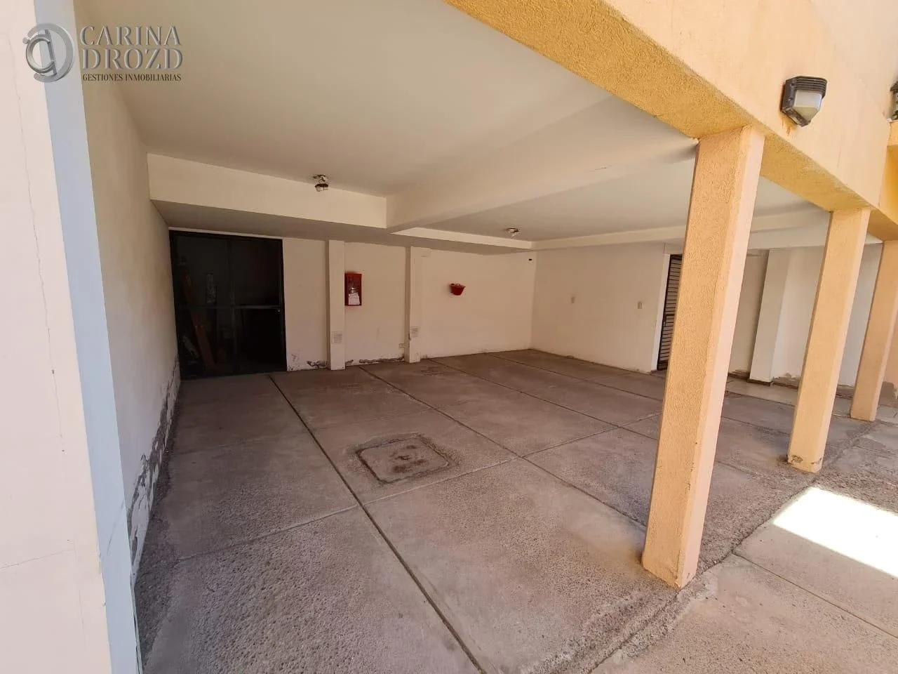 Departamento en alquiler c/ cochera en Godoy Cruz - Imagen 3