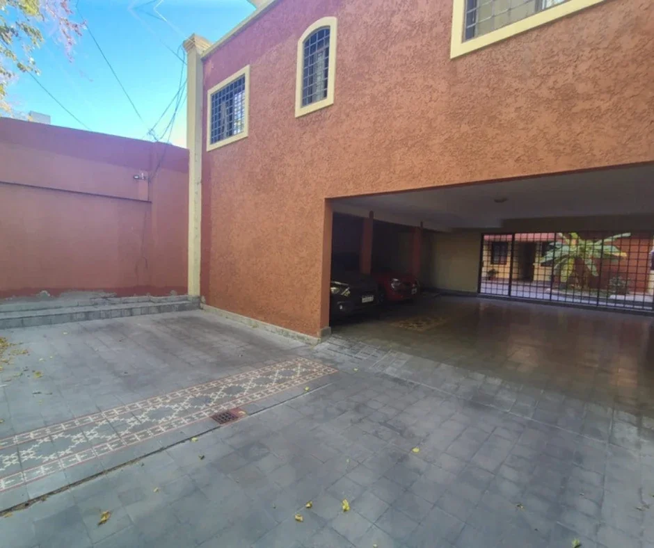 Departamento en alquiler c/ cochera en 5.ª Sección Residencial Sur - Imagen 4