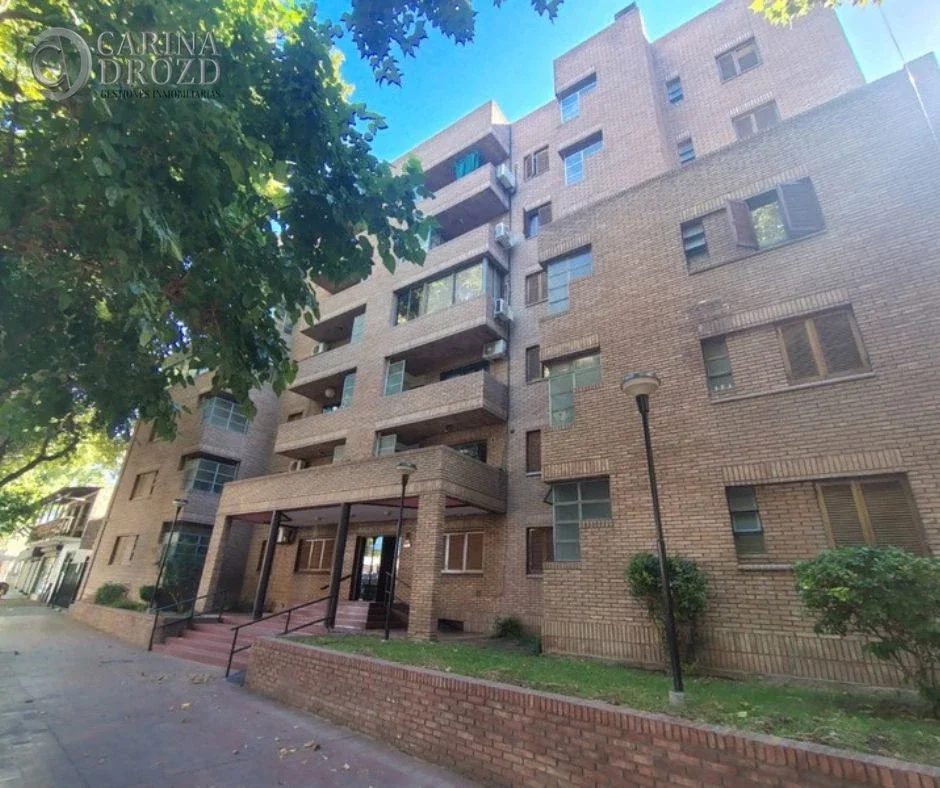 Departamento en alquiler en Godoy Cruz - Imagen 1