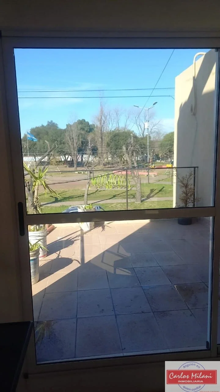 Dúplex en alquiler en Castelar - Imagen 3