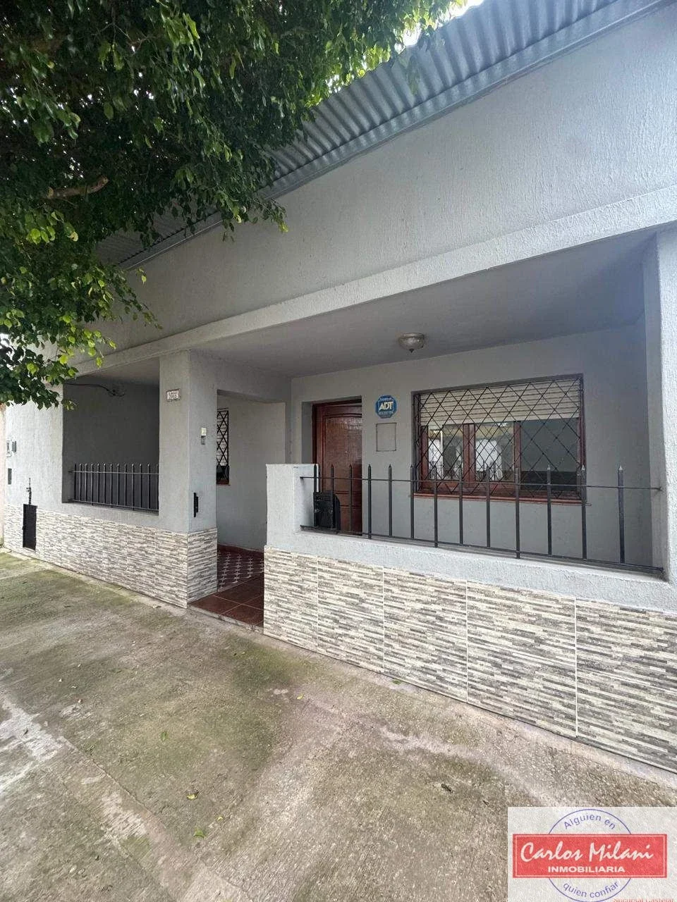 Casa en alquiler en Morón - Imagen 1