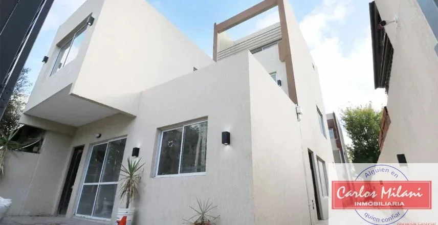 Dúplex en alquiler en Castelar - Imagen 1