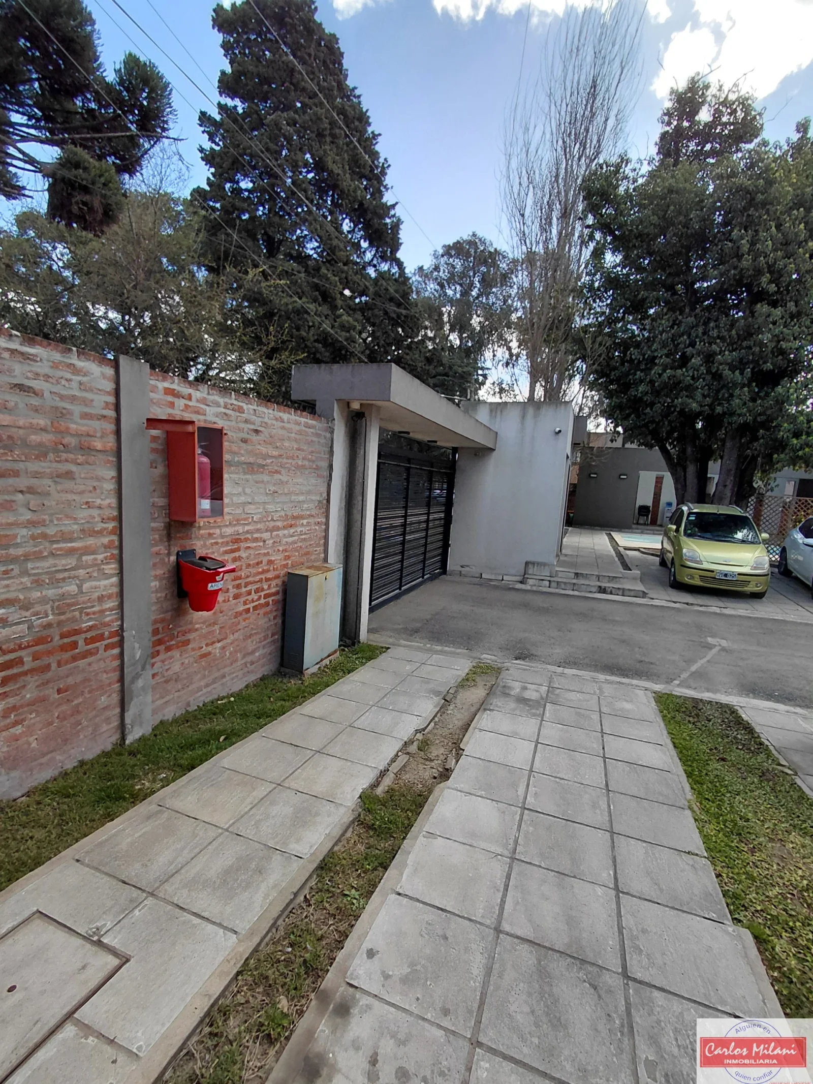 Dúplex en alquiler c/ cochera en Ituzaingó Norte - Imagen 3