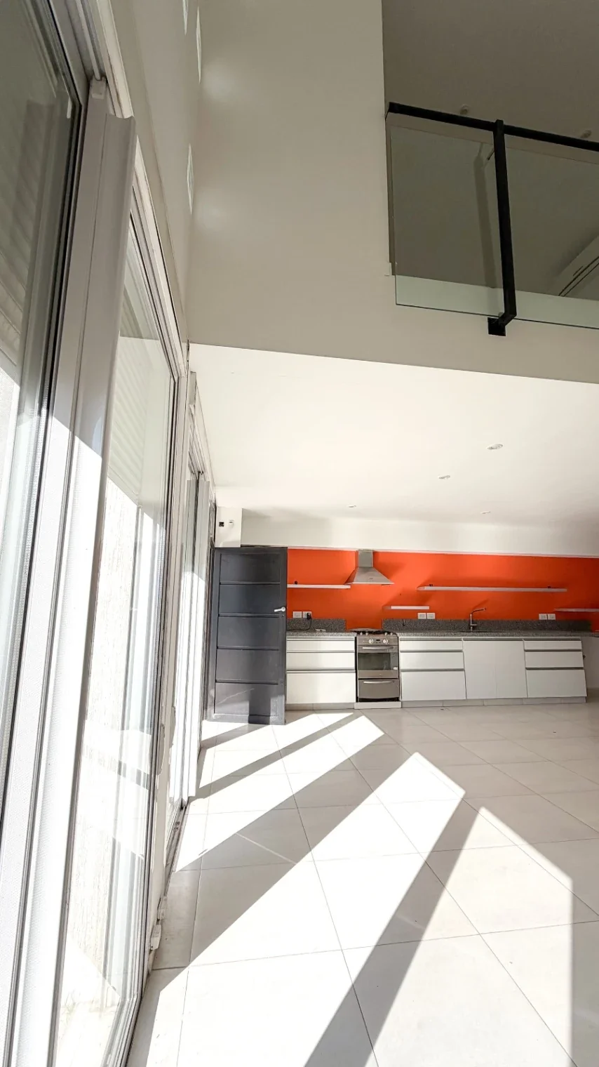 Casa en venta c/ cochera en Los Horneros - Imagen 3