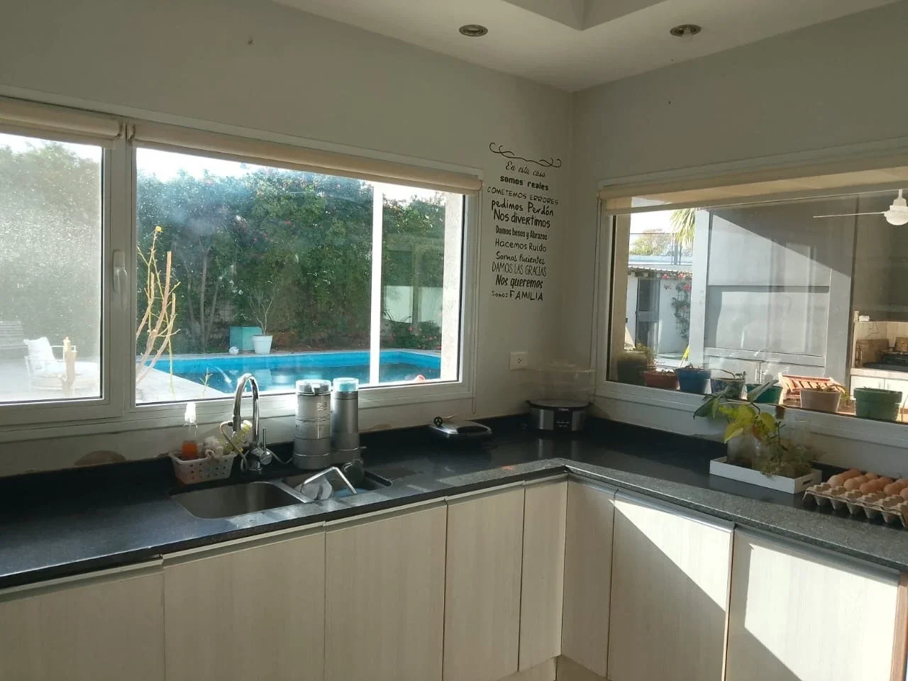 Casa en venta c/ cochera en Viedma - Imagen 3